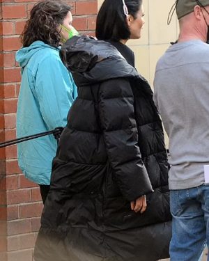 Gemma Arterton Culprits Tv Series Dianne Harewood Puffer Hooded Coat