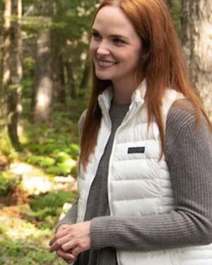 Morgan Kohan Sullivan's Crossing Tv Series Maggie Sullivan Puffer Vest